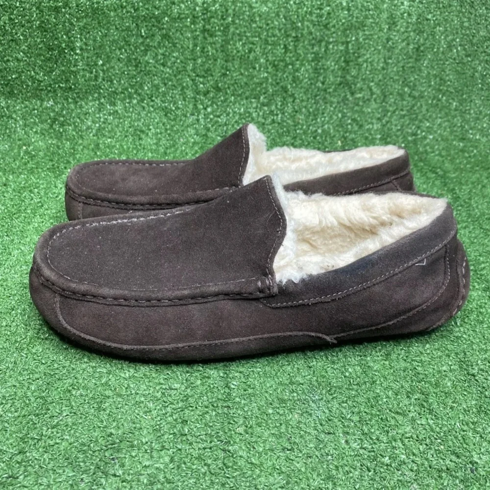 UGG Ascot Suede Slipper 1101110 Espresso Brown Mens Size‎ 10